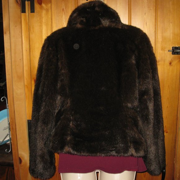 Mossimo faux fur jacket - Picture 3 of 5
